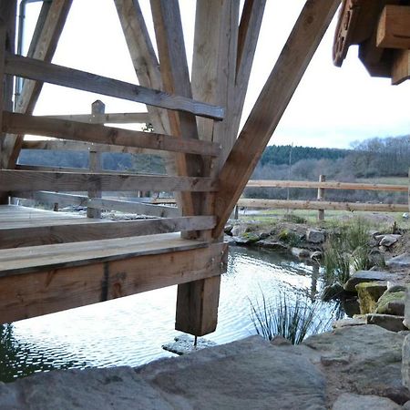 Les Cabanes Des Fontaines Saint-Sernin-du-Bois Exteriér fotografie